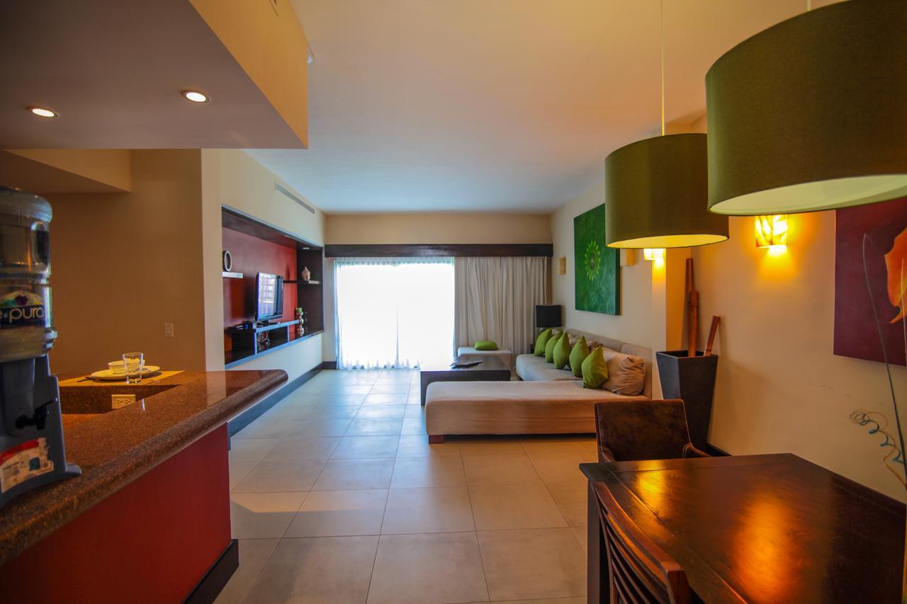 Aldea Thai By Blue Oceanfront Aparthotel Playa del Carmen Buitenkant foto